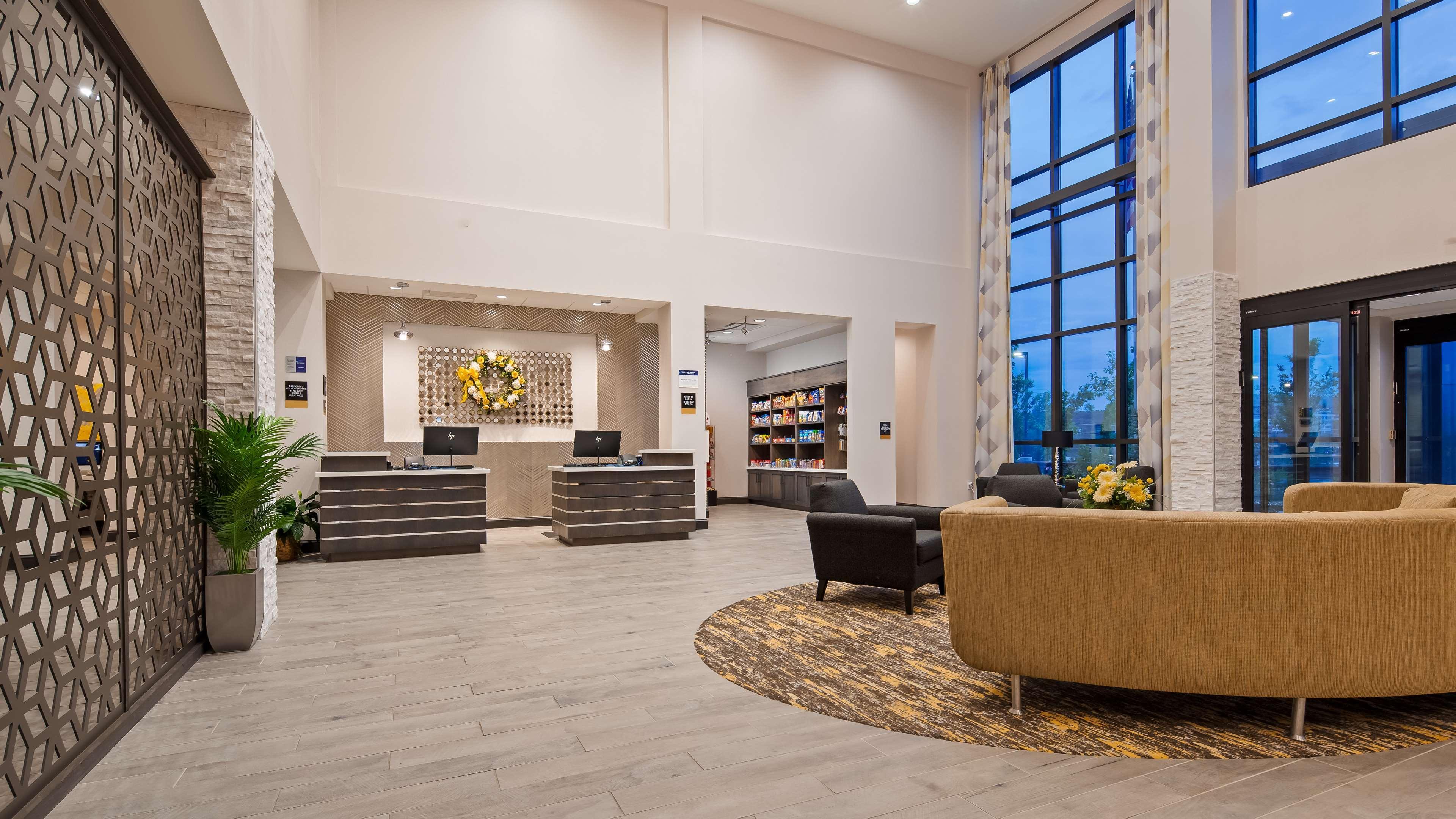Best Western Plus Gallup Inn&Suites Exterior foto