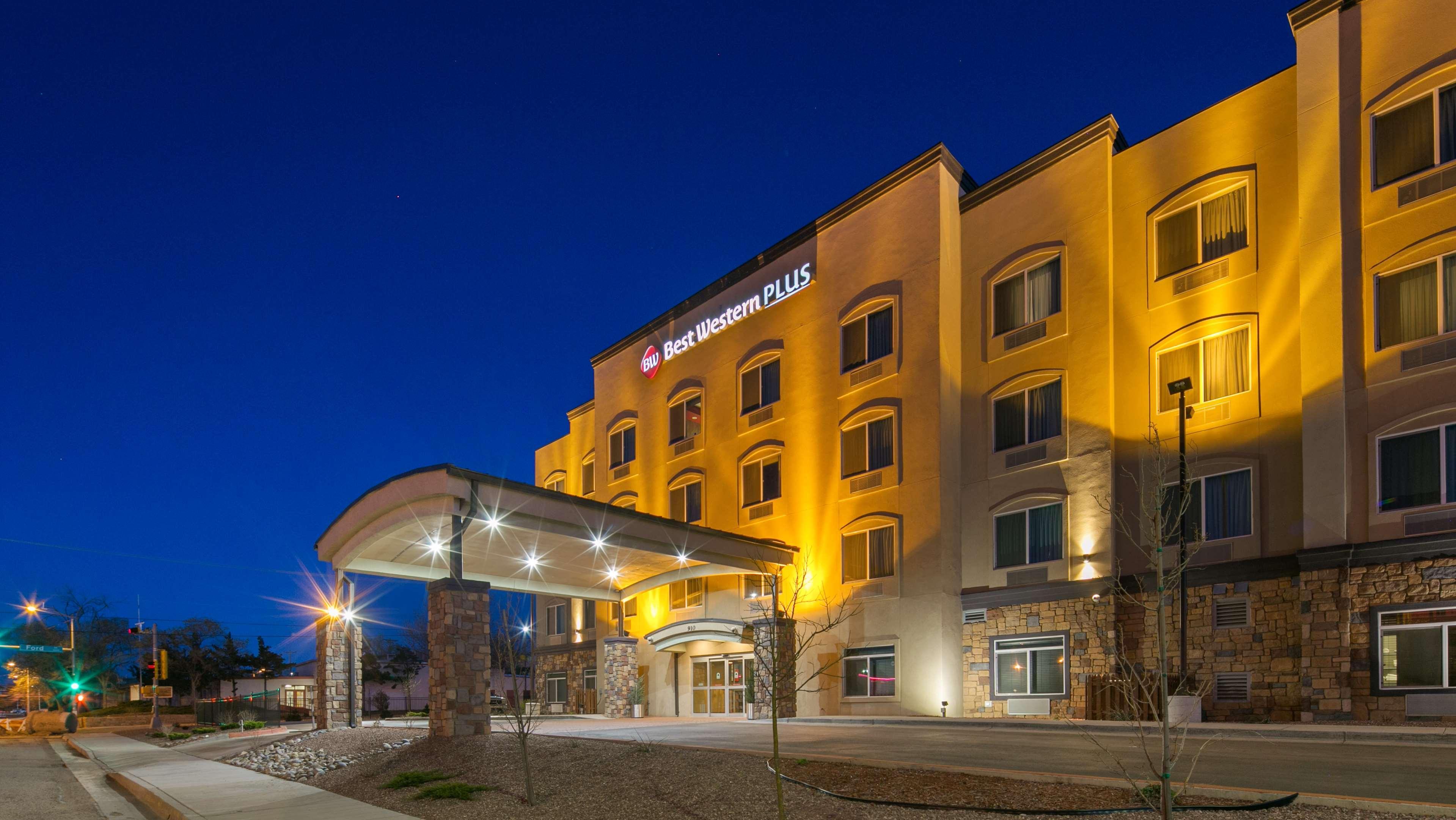 Best Western Plus Gallup Inn&Suites Exterior foto